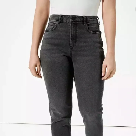 BRAND NEW AMERICAN EAGLE Stretch Curvy Mom Jean Size 6 - Picture 7 of 12